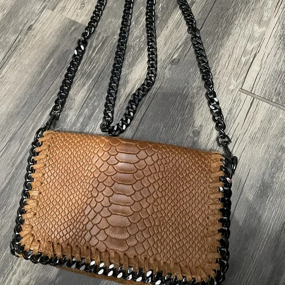 Italian leather crossbody - Picture 1 of 6